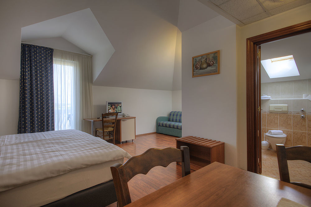 Aparthotel Zaton ザトン エクステリア 写真